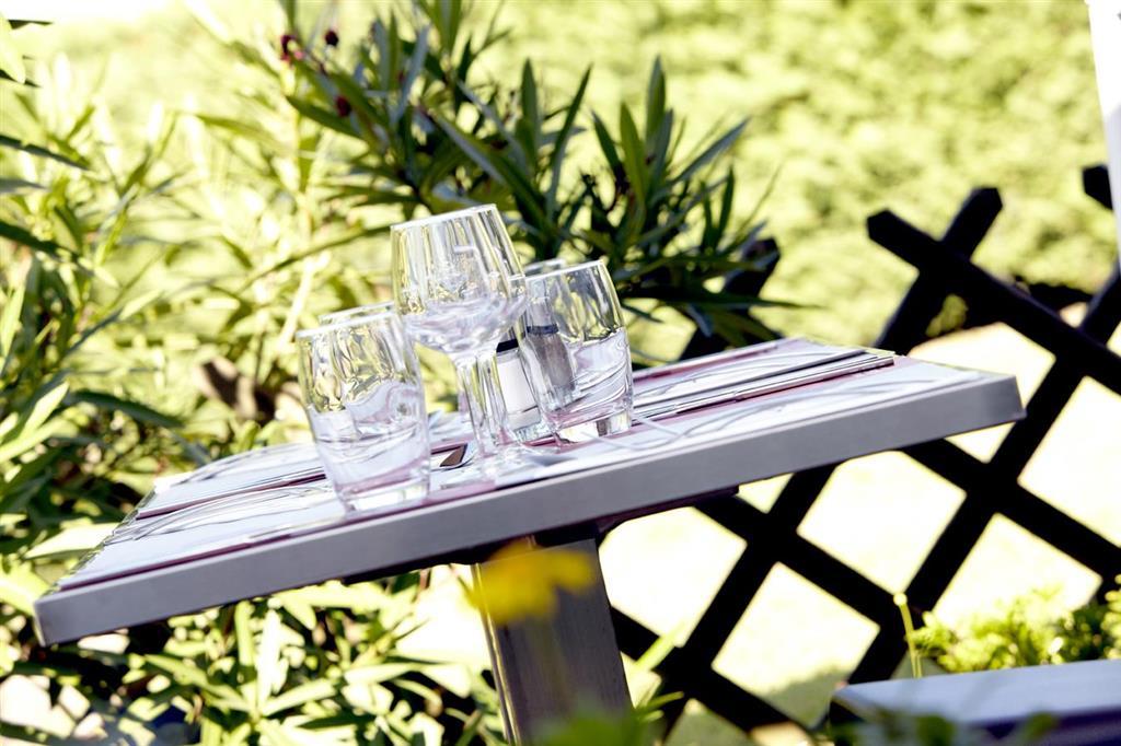 Hotel Campanile Orleans - La Source Exterior foto